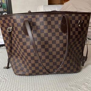 Daisy Rose Checkered Tote Bag